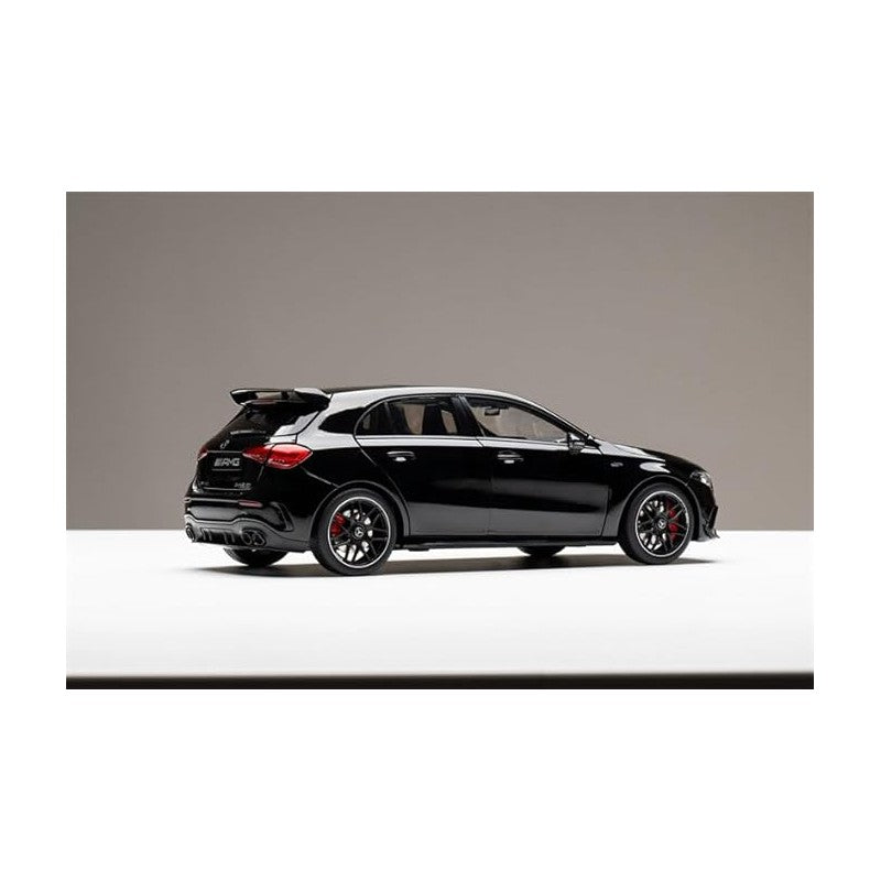Mercedes-Benz AMG A 45 S 4Matic - 1:18 NZG