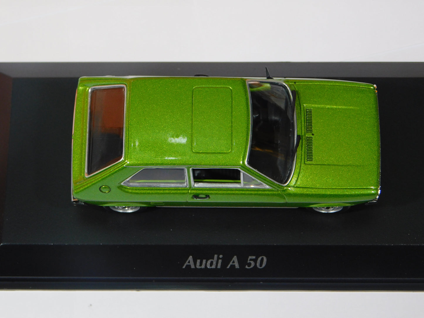Audi 50 1975 - 1/43 Maxichamps