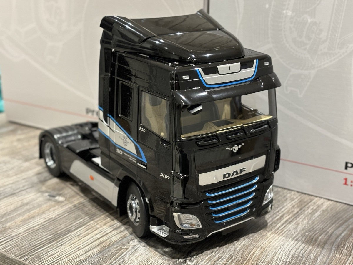 Daf XF space - 1:18 Ixo