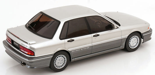 Mitsubishi Galant - 1:18 Ixo
