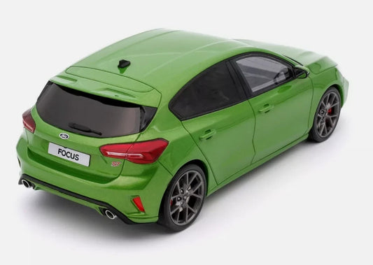 Ford Focus ST - MCG 1:18