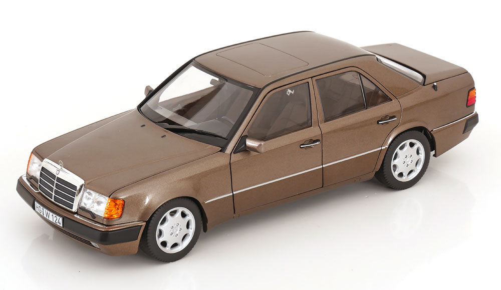 Mercedes 500 E W124 1990 -  1/18  Norev