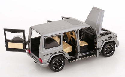 Mercedes-Benz Classe G (W463) -  1:18 iScale