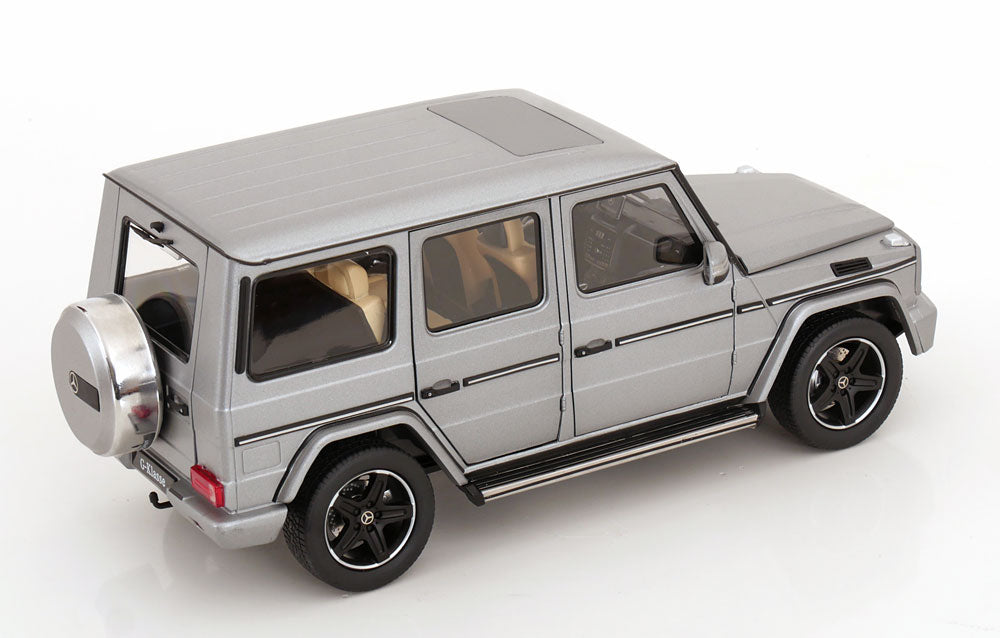 Mercedes-Benz Classe G (W463) -  1:18 iScale