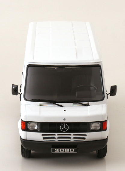Promotion Mercedes-Benz 208 D bus 1988 -  1:18 KK Scale