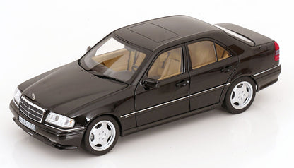 Mercedes C36 AMG W202 1993 - 1/18  Norev