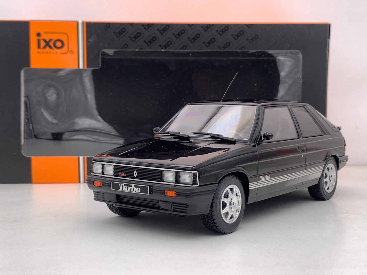 Renault 11 Turbo - Ixo 1:18