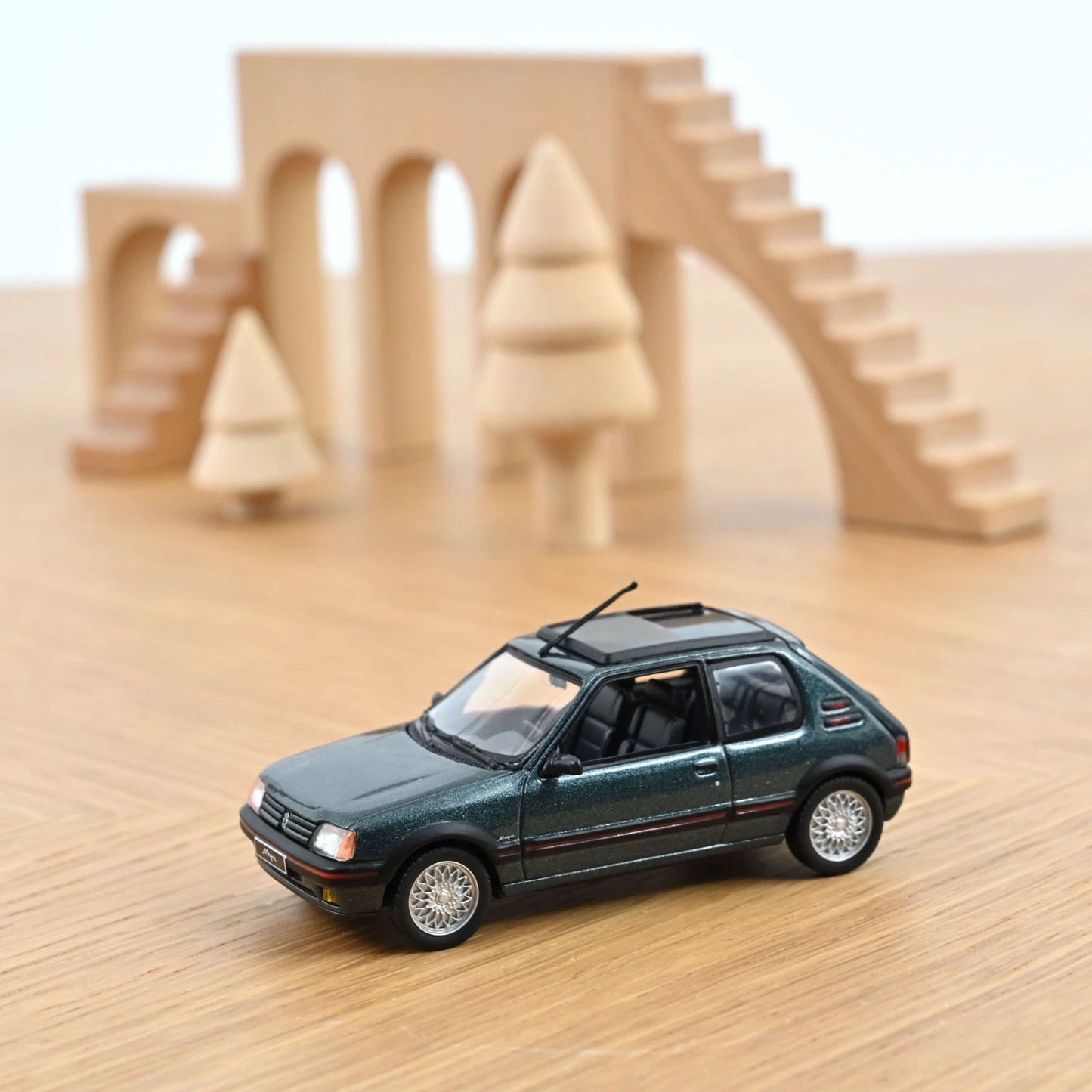 Peugeot 205 GTI 1.9 - Norev 1:43