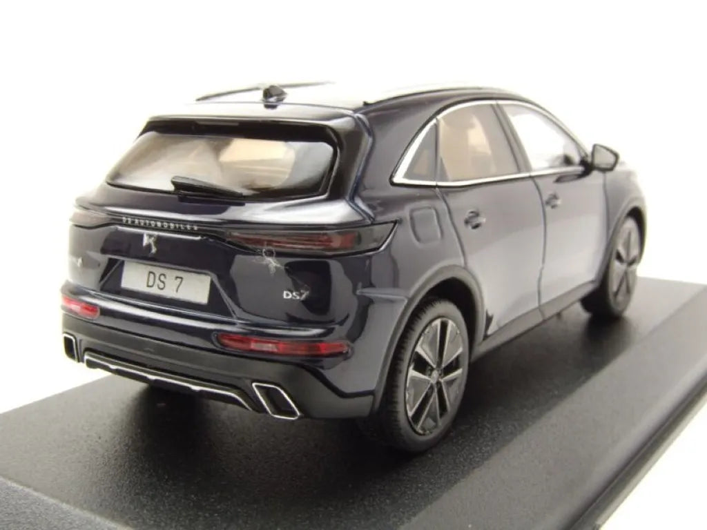 Citroen DS7 - 1:43 Norev