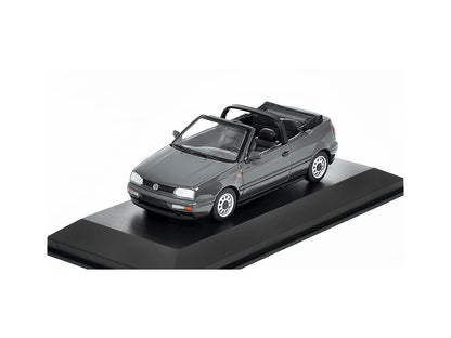 VW Golf 3 Convertible 1997 - 1/43 Maxichamps