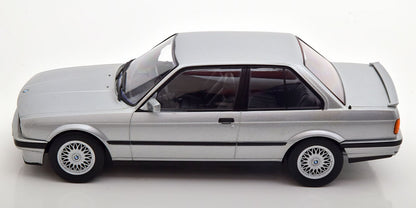 BMW 325i E30 M-Paket 1 1987 -  1/18 kK Scale