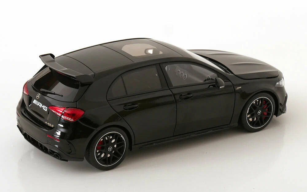 Mercedes-Benz AMG A 45 S 4Matic -  1:18 NZG