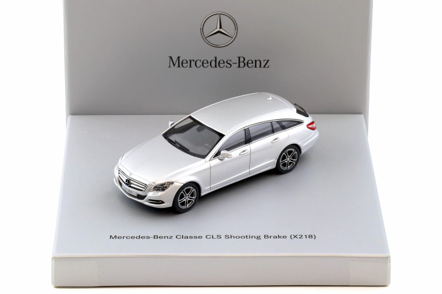 Mercedes Benz CLS Shooting Brake X218 Paris Motorshow  -  1/43 Norev