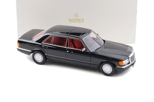 Mercedes 560 SEL W126 Limousine 1991 -  1:18  Norev