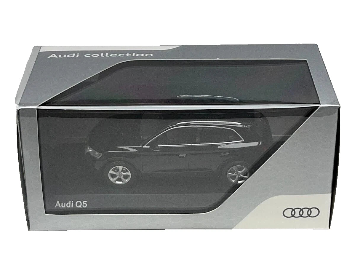 Audi Q5 2017  -  1:43 iScale