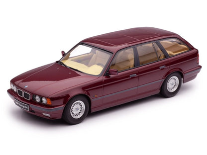 BMW 5series Series E34 Touring 1996 - 1/18 Triple 9