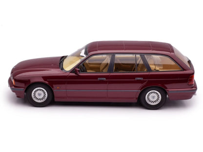 BMW 5series Series E34 Touring 1996 - 1/18 Triple 9