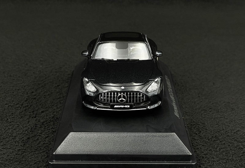Mercedes AMG GT 63 4Mat -  iScale 1:43