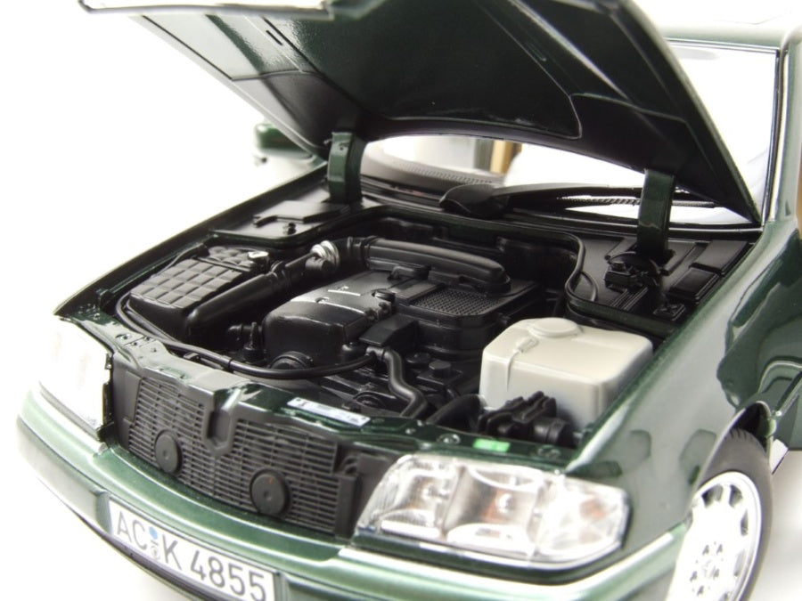 Mercedes C-Klasse -   Norev 1:18