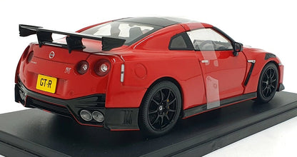 Nissan GT-R Nismo - 1:24 WhiteBox