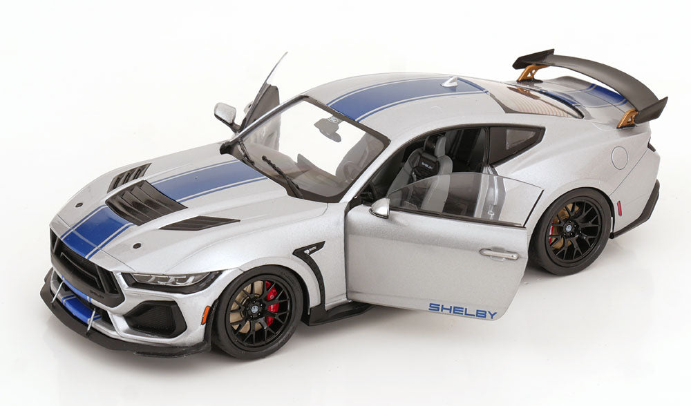 Ford Shelby mustang Super snake - 1/18 Solido