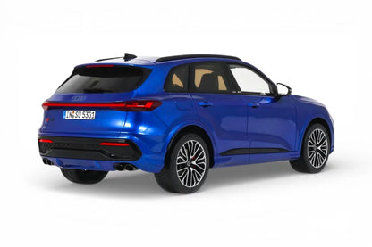 Audi SQ5 - 1:18 Otto