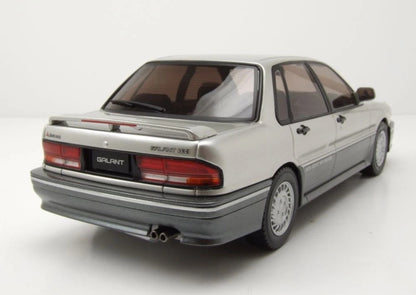 Mitsubishi Galant - 1:18 Ixo