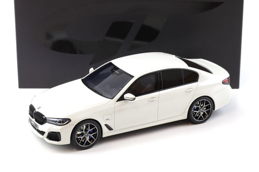 Bmw 545 M - 1:18 GT Spirit