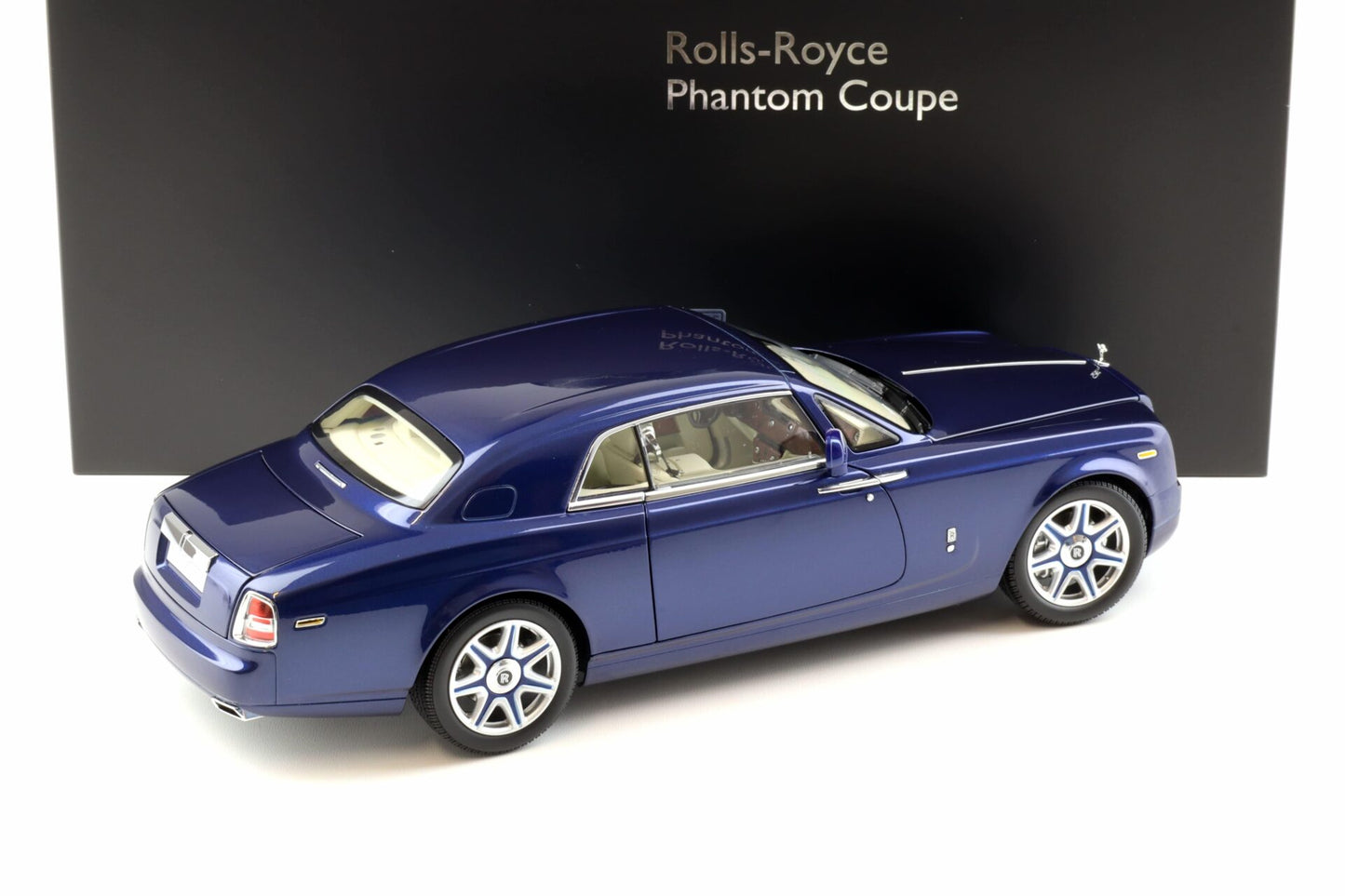 Rolls Royce Phantom - 1-18 Kyosho