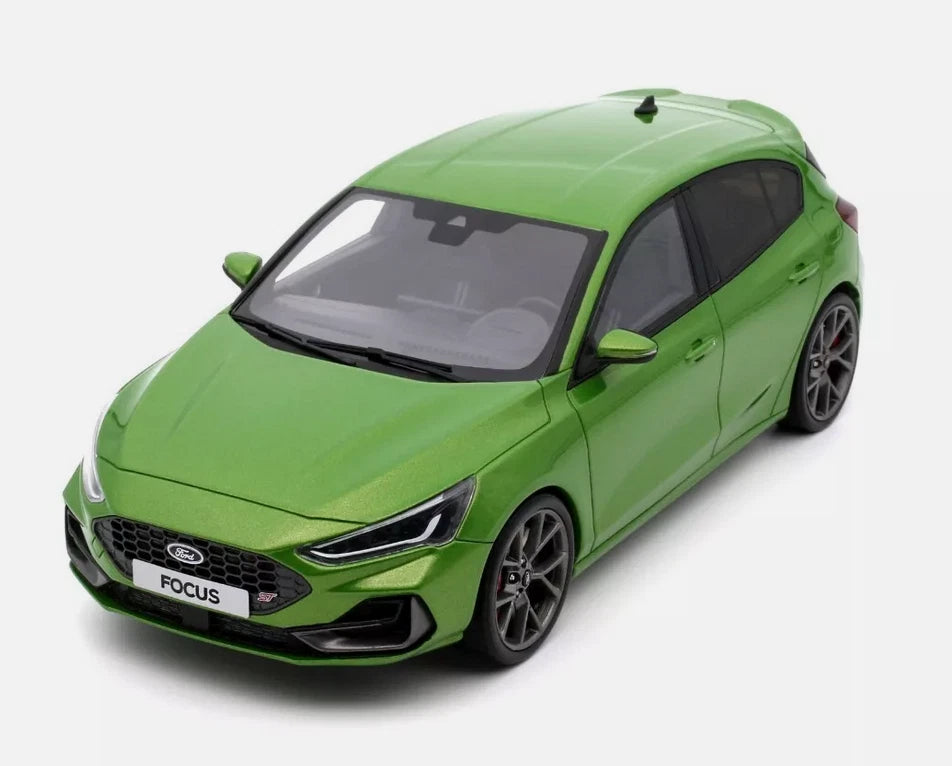 Ford Focus ST - MCG 1:18