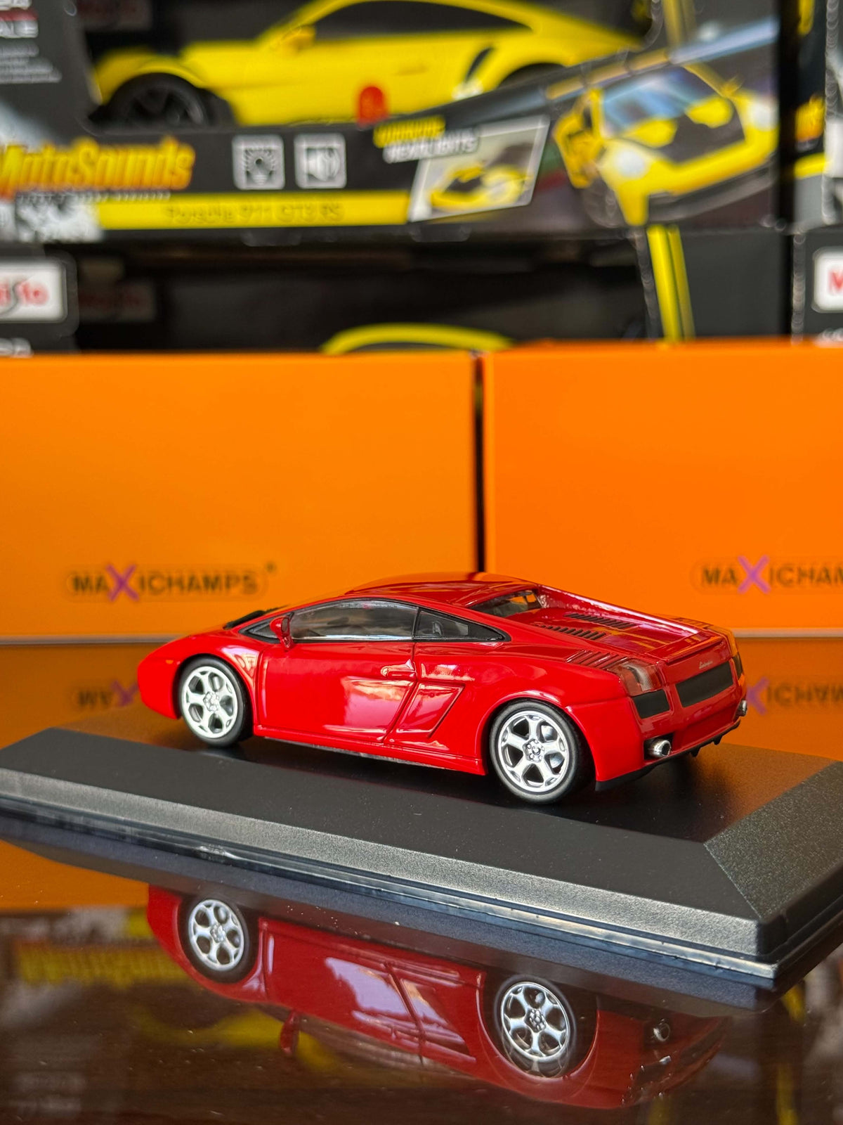 Lamborghini Gallardo - 1:43 Maxichamps