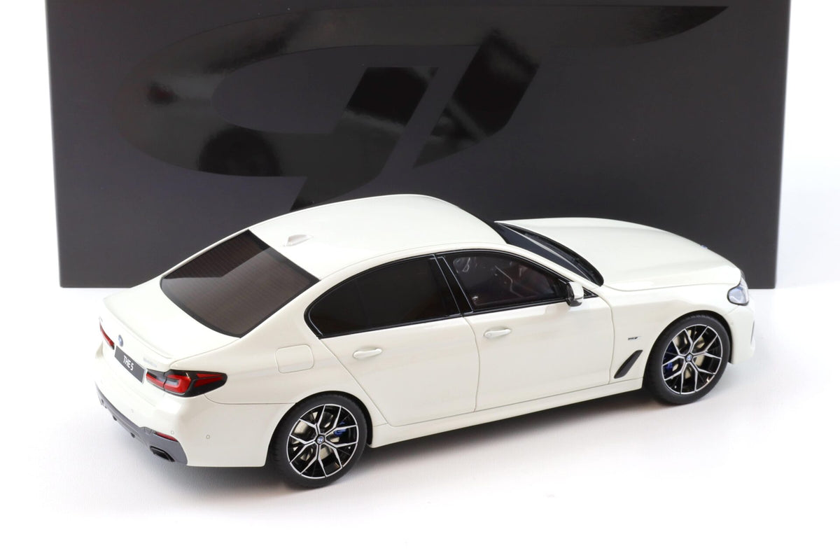 Bmw 545 M - 1:18 GT Spirit