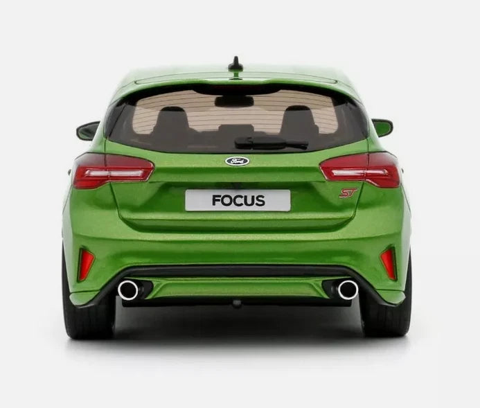 Ford Focus ST - MCG 1:18