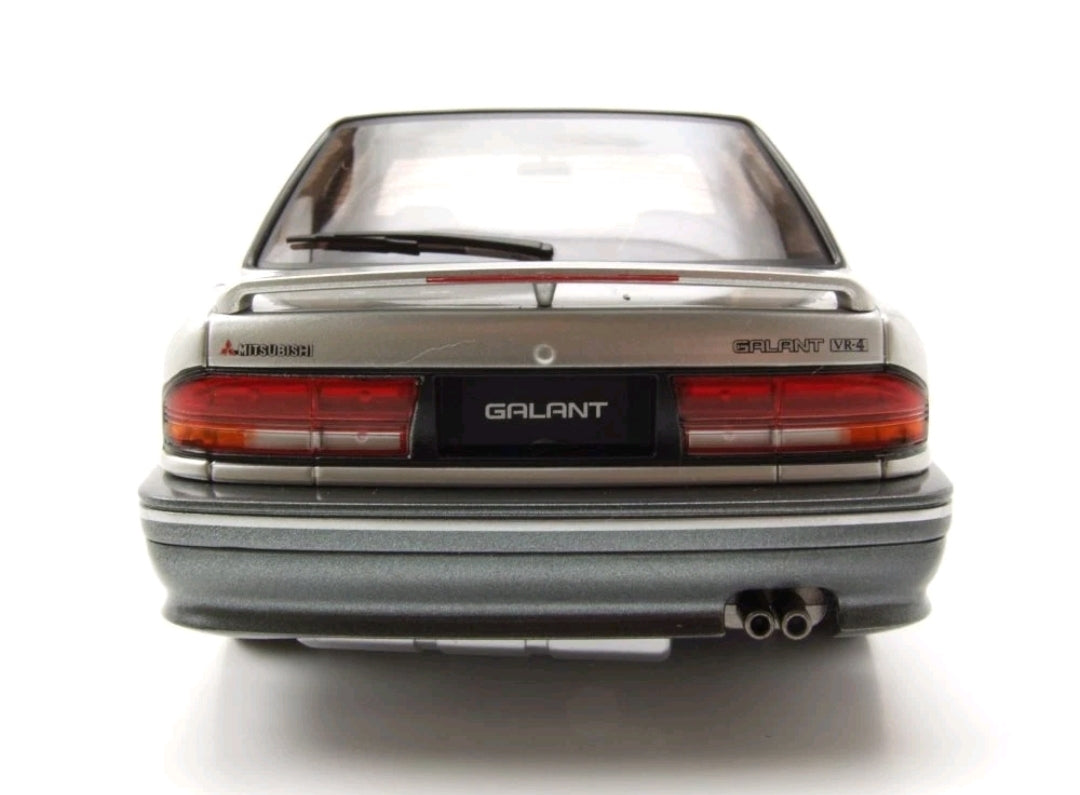 Mitsubishi Galant - 1:18 Ixo
