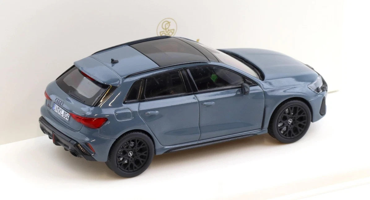 Audi RS3 - 1:43 Norev