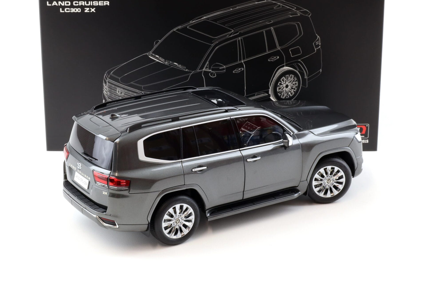 Toyota Land cruiser Lc 300 zx - 1:18 LCD