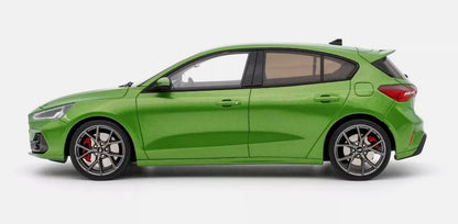 Ford Focus ST - MCG 1:18