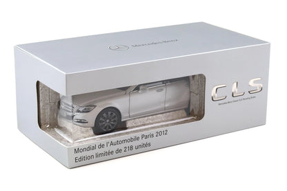 Mercedes CLS Shooting Brake X218 Paris Motorshow 2012 silver DEALER VERION - 1:18 Norev