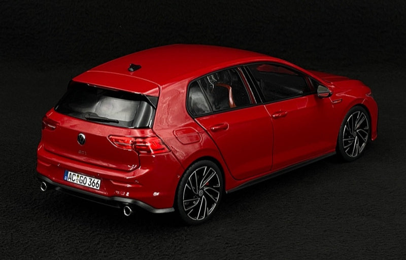 Golf 8 GTi - 1:18 Norev