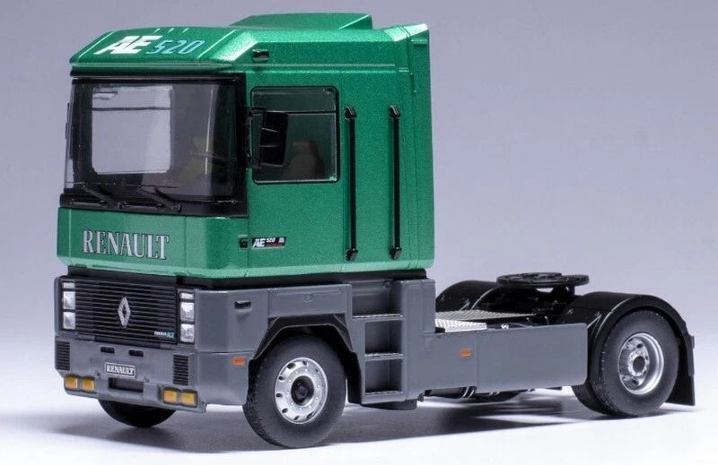 Renault Magnum AE 520 Ti towing - 1/43  IXO